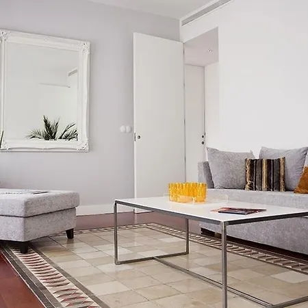 Urbanliving Liborio Malaga
